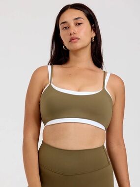 FORM layered sports bra